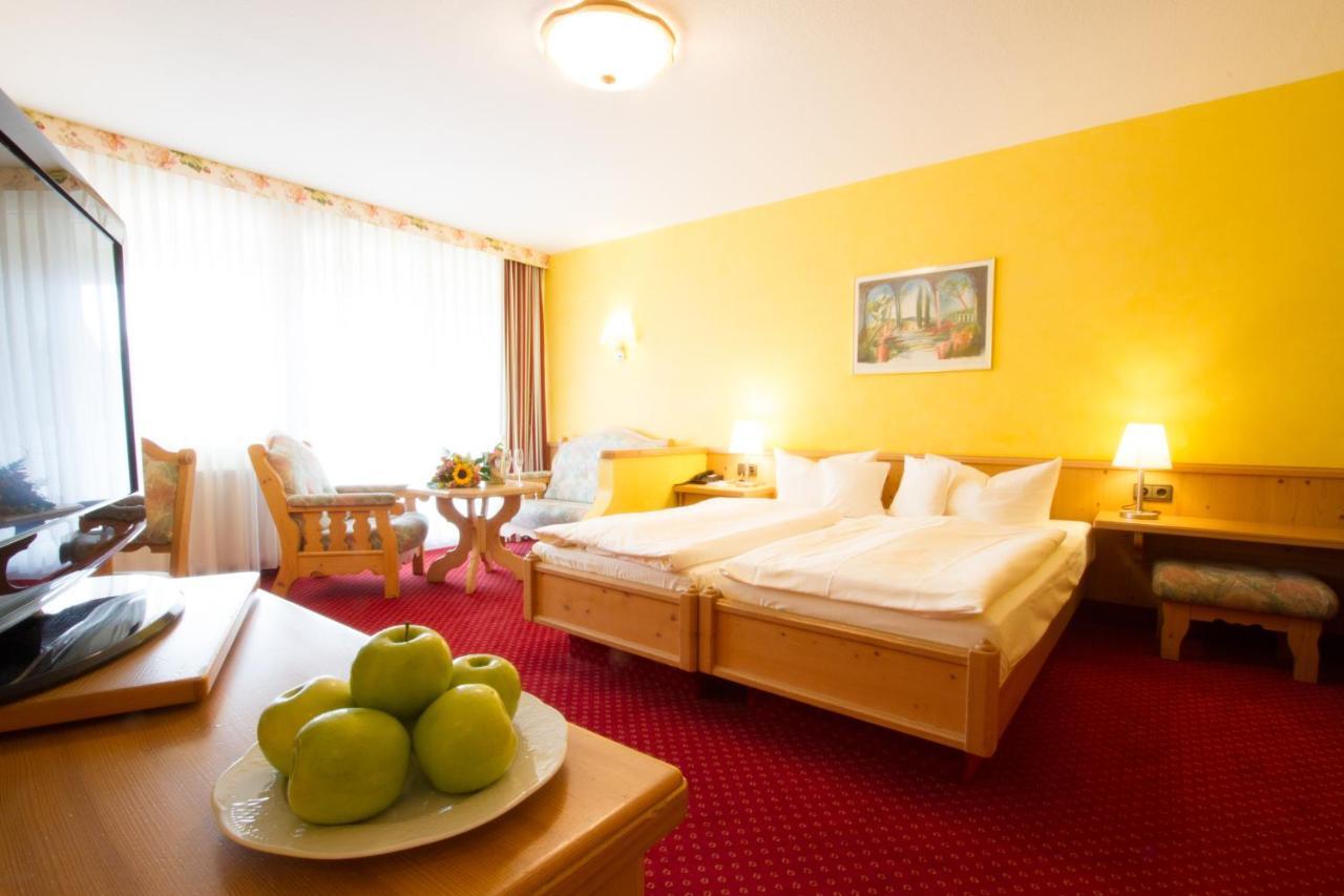 Hotel Pfalzblick Dahn Ngoại thất bức ảnh